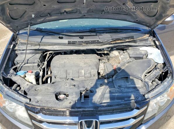 5FNRL5H63HB005310 2017 HONDA ODYSSEY Gray Widok wnętrza z tyłu