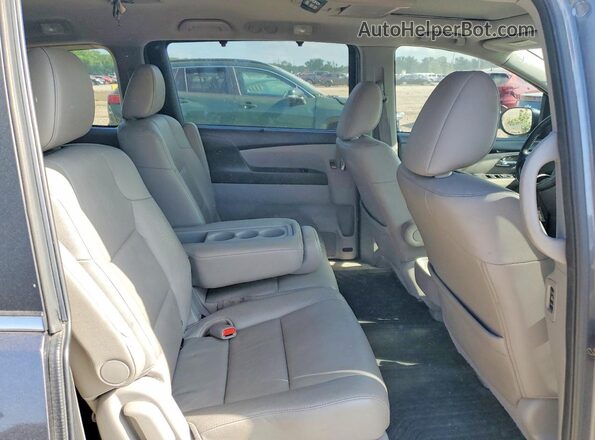 5FNRL5H63HB005310 2017 HONDA ODYSSEY Gray Widok tylnych siedzeń