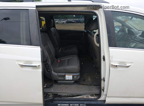 5FNRL5H64GB061495 2016 HONDA ODYSSEY White VIN կոդի պիտակի տեսք