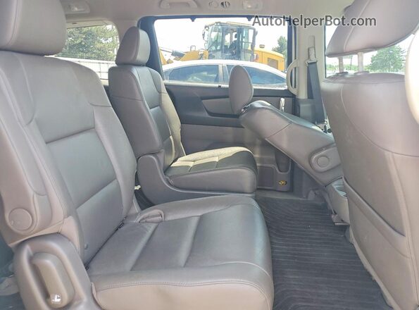5FNRL5H66GB101382 2016 HONDA ODYSSEY White Rear interior view