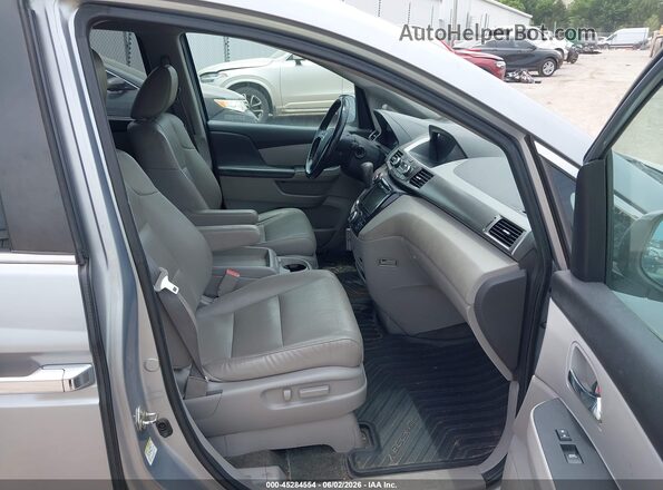 5FNRL5H68GB091809 2016 HONDA ODYSSEY Silver Widok wnętrza z przodu