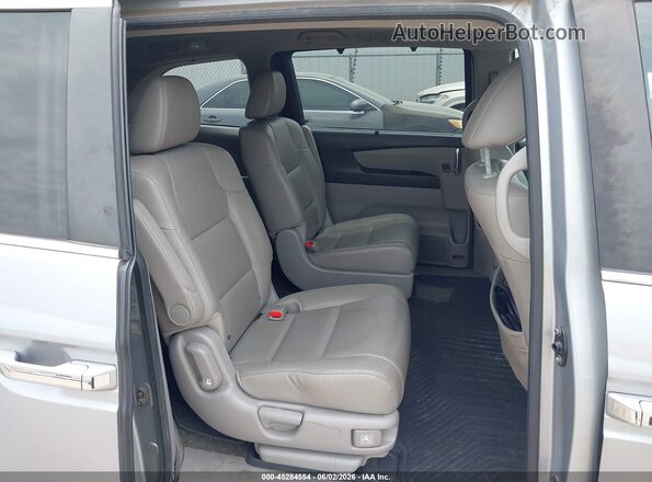 5FNRL5H68GB091809 2016 HONDA ODYSSEY Silver Widok naklejki z numerem VIN