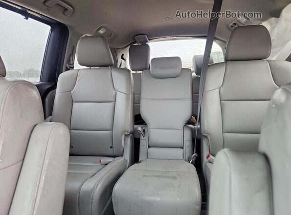 5FNRL5H68GB136151 2016 HONDA ODYSSEY Silver 