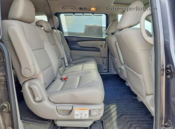 5FNRL5H68HB018344 2017 HONDA ODYSSEY Charcoal Widok wnętrza z tyłu
