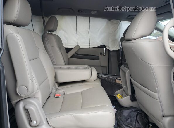 5FNRL5H69HB001472 2017 HONDA ODYSSEY Gray Rear interior view