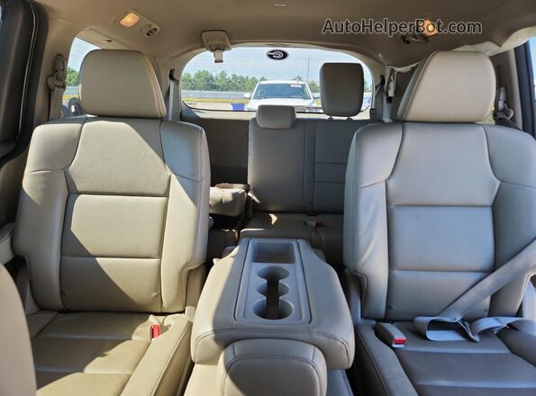 5FNRL5H6XGB095327 2016 HONDA ODYSSEY White 