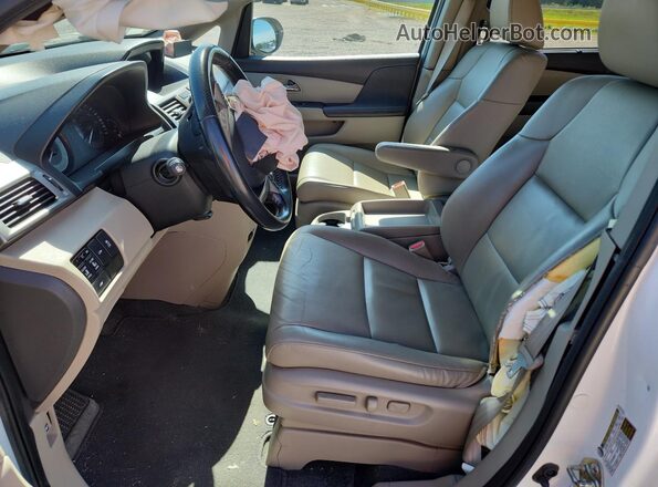 5FNRL5H6XGB095327 2016 HONDA ODYSSEY White 