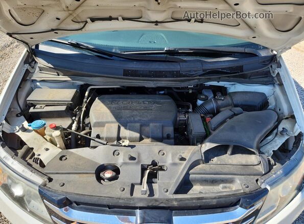 5FNRL5H6XGB095327 2016 HONDA ODYSSEY White 