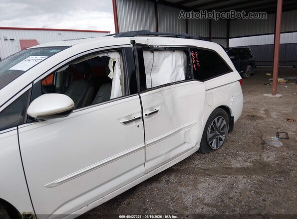 5FNRL5H90GB044512 2016 HONDA ODYSSEY White Front view