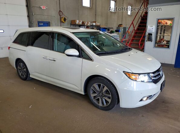 5FNRL5H91HB012394 2017 HONDA ODYSSEY White Front right