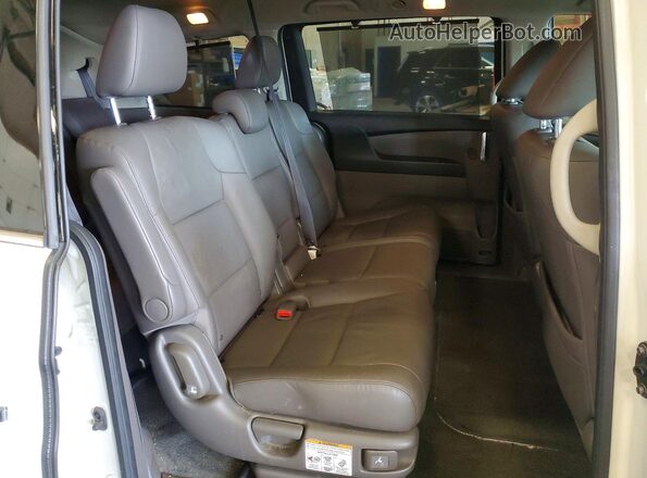 5FNRL5H91HB012394 2017 HONDA ODYSSEY White Rear interior view