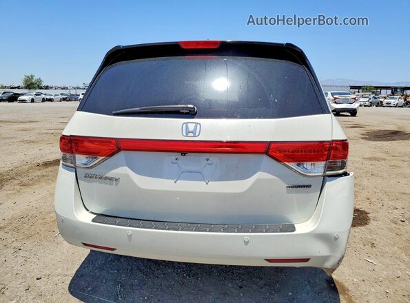 5FNRL5H98HB000694 2017 HONDA ODYSSEY White Հետևի տեսք