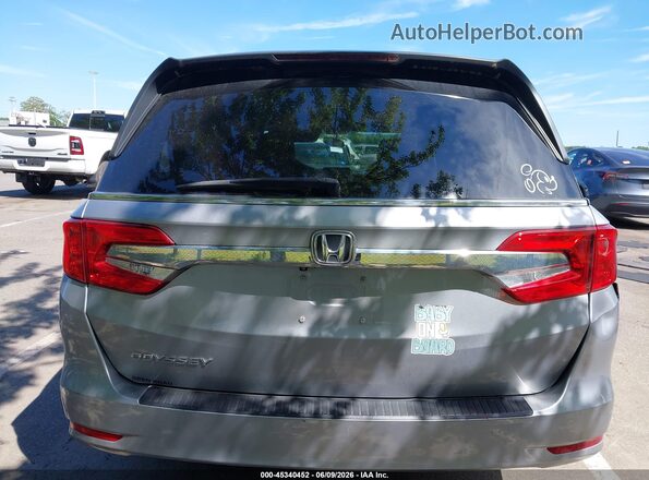 5FNRL6H2XJB105896 2018 HONDA ODYSSEY Silver 