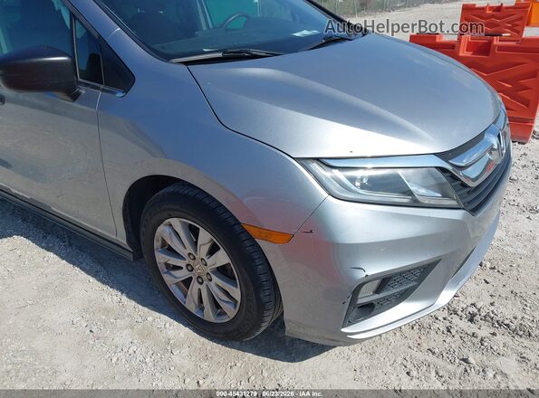 5FNRL6H2XJB105901 2018 HONDA ODYSSEY Silver Vista frontal