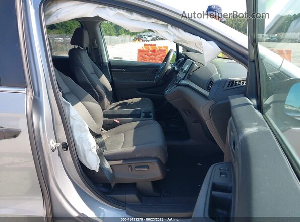 5FNRL6H2XJB105901 2018 HONDA ODYSSEY Silver Vista interior delantera