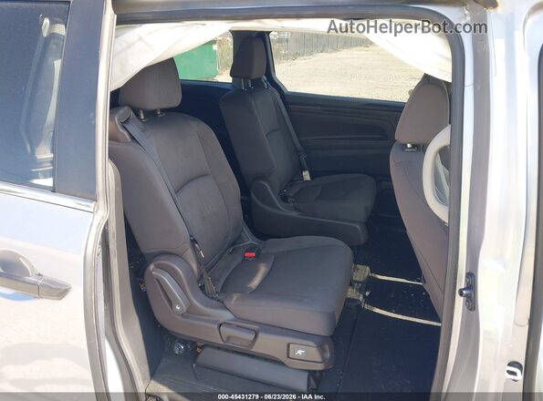 5FNRL6H2XJB105901 2018 HONDA ODYSSEY Silver Vista de la etiqueta del VIN