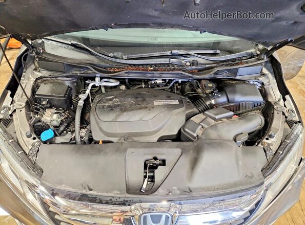 5FNRL6H54JB081461 2018 HONDA ODYSSEY Gray Engine compartment view