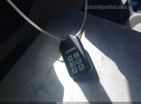 5FNRL6H54RB039528 2024 HONDA ODYSSEY Blue 