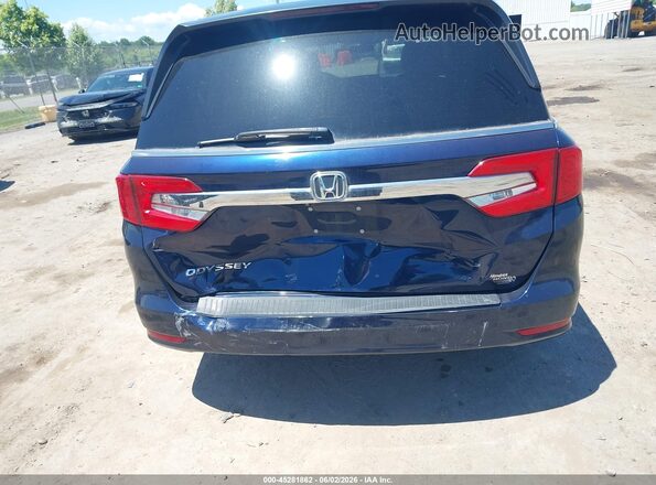 5FNRL6H56JB070509 2018 HONDA ODYSSEY Blue Widok z przodu