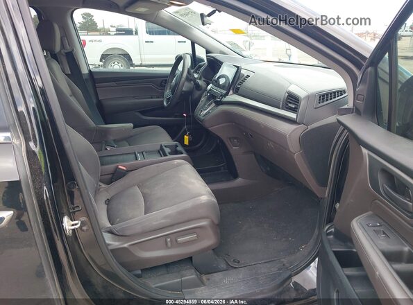 5FNRL6H56JB073815 2018 HONDA ODYSSEY Black Front interior view