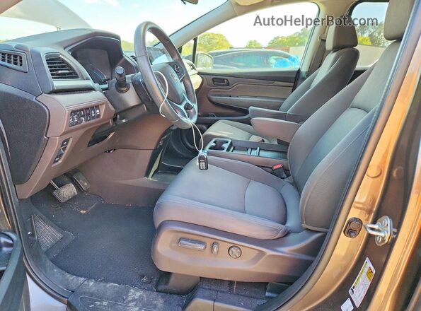 5FNRL6H59JB081441 2018 HONDA ODYSSEY Gray Vista interior delantera