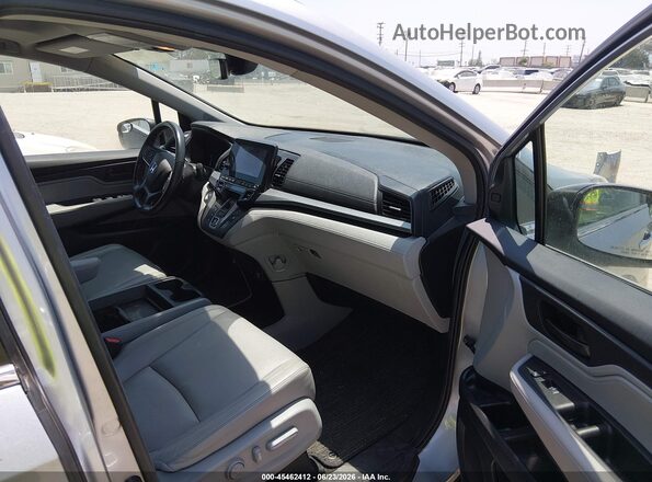 5FNRL6H60PB011988 2023 HONDA ODYSSEY Gray Widok wnętrza z przodu