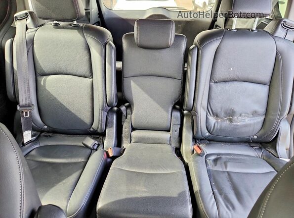 5FNRL6H62RB055042 2024 HONDA ODYSSEY Charcoal Widok tylnych siedzeń