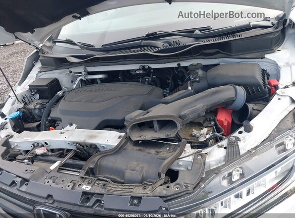 5FNRL6H63RB014581 2024 HONDA ODYSSEY White Vista trasera