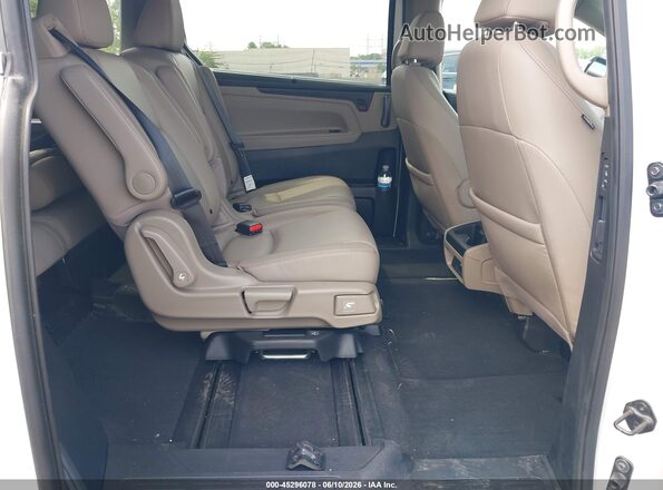 5FNRL6H63RB014581 2024 HONDA ODYSSEY White Vista de la etiqueta del VIN