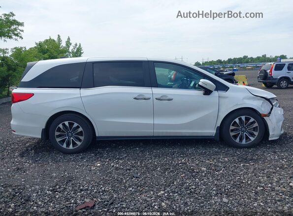 5FNRL6H63RB014581 2024 HONDA ODYSSEY White Vista interior trasera