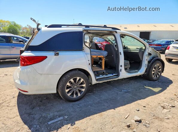 5FNRL6H63RB064994 2024 HONDA ODYSSEY White Rear right