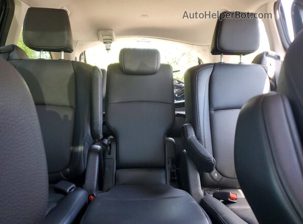 5FNRL6H66SB074067 2025 HONDA ODYSSEY Gray Widok tylnych siedzeń