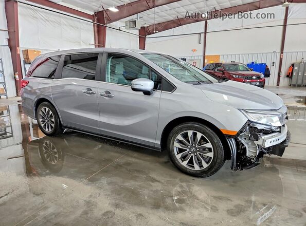 5FNRL6H68PB050537 2023 HONDA ODYSSEY Silver Delantero derecho