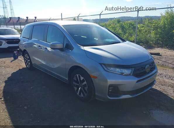 5FNRL6H68SB015103 2025 HONDA ODYSSEY Silver უკანა სალონის ხედი