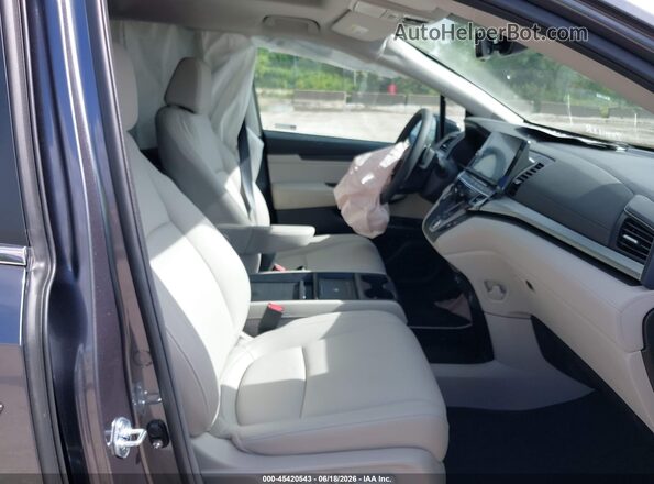 5FNRL6H68TB046322 2026 HONDA ODYSSEY Gray Widok wnętrza z przodu