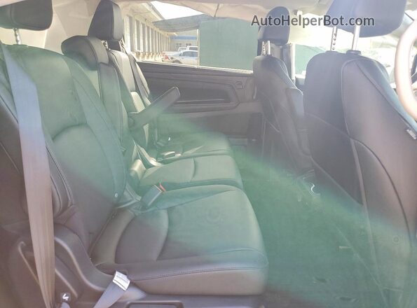 5FNRL6H69TB006315 2026 HONDA ODYSSEY Silver Vista interior trasera