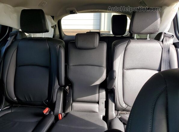 5FNRL6H69TB006315 2026 HONDA ODYSSEY Silver Vista de los asientos traseros