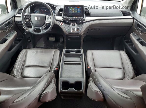 5FNRL6H70JB107345 2018 HONDA ODYSSEY Белый Вид панели приборов