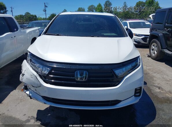 5FNRL6H70RB035008 2024 HONDA ODYSSEY White Սալոնի հետևի տեսք