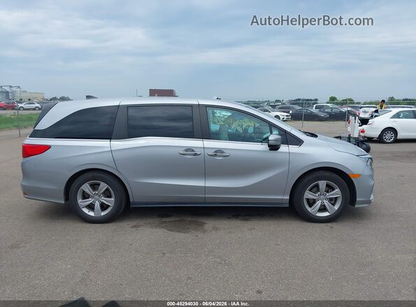 5FNRL6H72LB044672 2020 HONDA ODYSSEY Silver Вид задньої частини салону