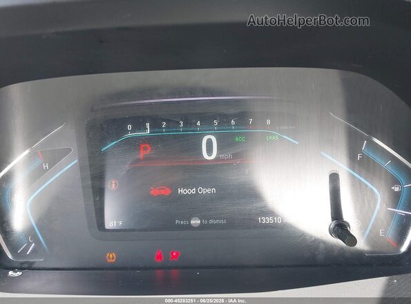 5FNRL6H73KB111939 2019 HONDA ODYSSEY Gray Rear seats view