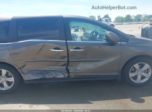 5FNRL6H73KB111939 2019 HONDA ODYSSEY Gray Front view