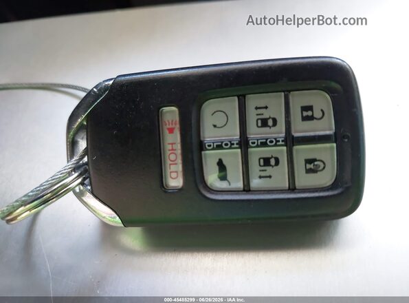 5FNRL6H74JB072082 2018 HONDA ODYSSEY Silver Առջևի վահանակի տեսք