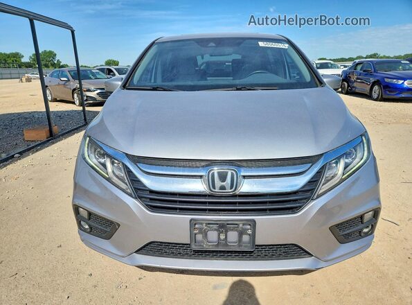 5FNRL6H75JB031346 2018 HONDA ODYSSEY Silver Vista frontal