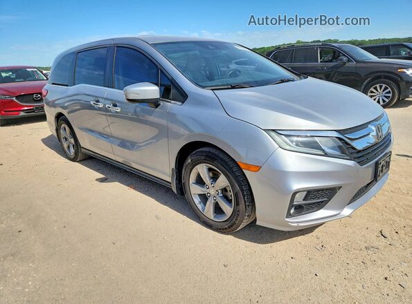 5FNRL6H75JB031346 2018 HONDA ODYSSEY Silver Delantero derecho