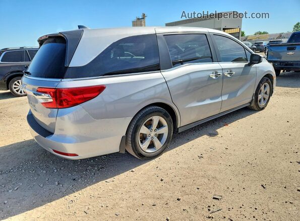 5FNRL6H75JB031346 2018 HONDA ODYSSEY Silver Trasero derecho