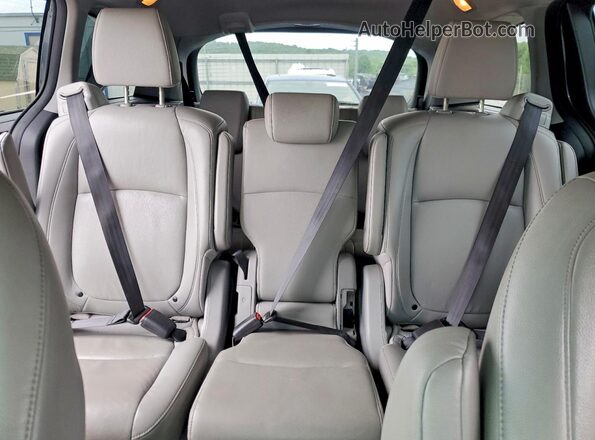 5FNRL6H75JB102058 2018 HONDA ODYSSEY Серый Вид задних сидений