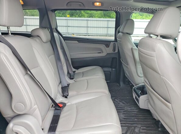 5FNRL6H75JB102058 2018 HONDA ODYSSEY Серый Вид задней части салона