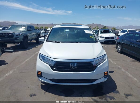 5FNRL6H75NB065552 2022 HONDA ODYSSEY White Rear interior view