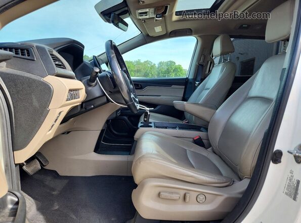 5FNRL6H76KB093033 2019 HONDA ODYSSEY White Vista interior delantera